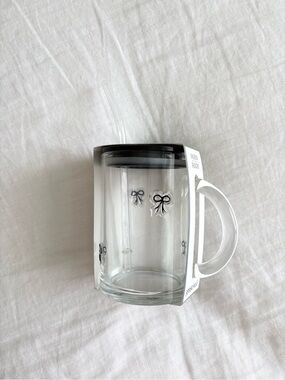 NWT Room 2 Room Bow Sipper Mug